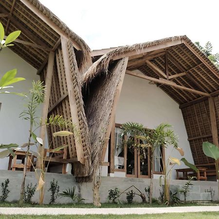 מלון טטבאטו Alora House Lombok Tete Batu מראה חיצוני תמונה