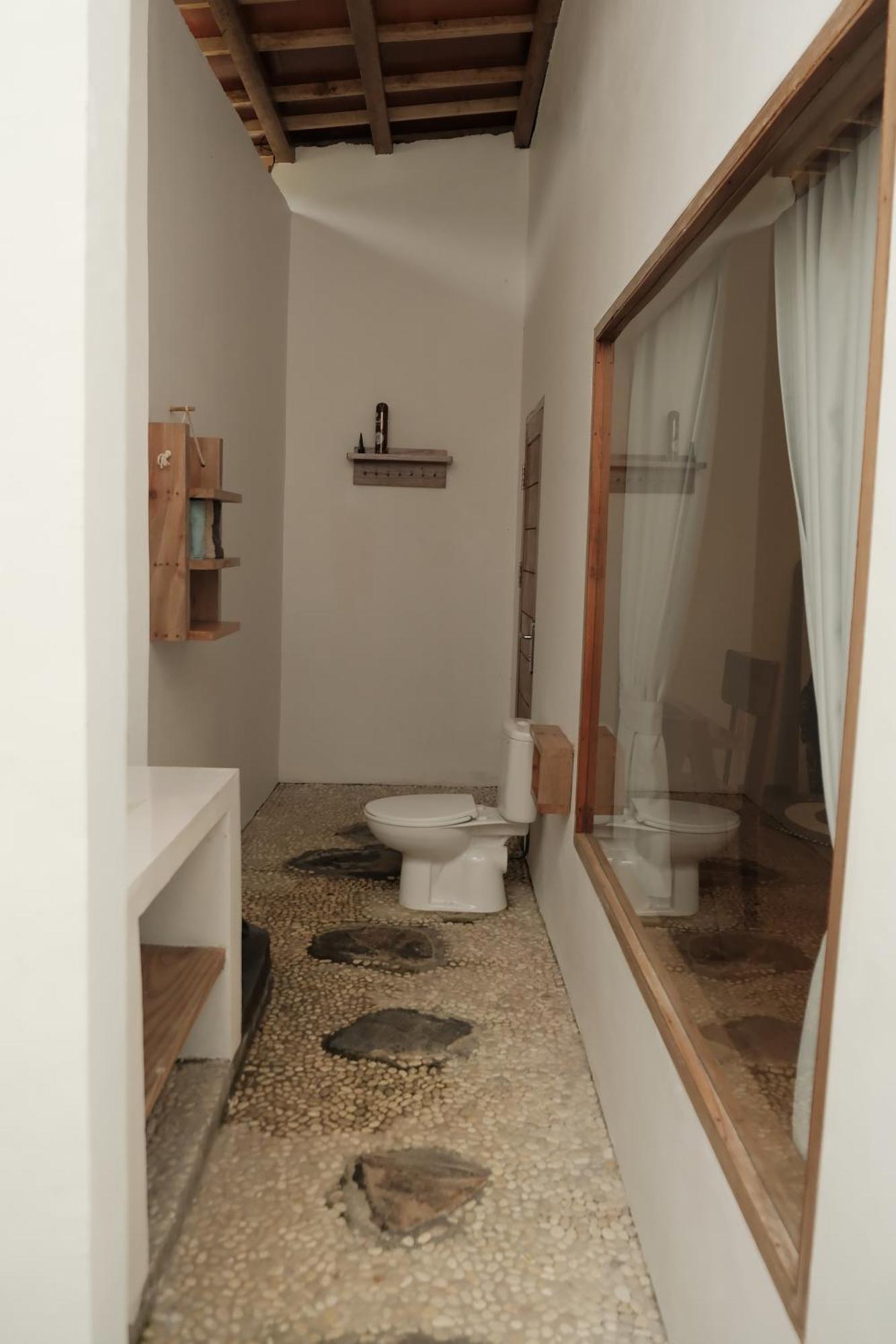 מלון טטבאטו Alora House Lombok Tete Batu מראה חיצוני תמונה