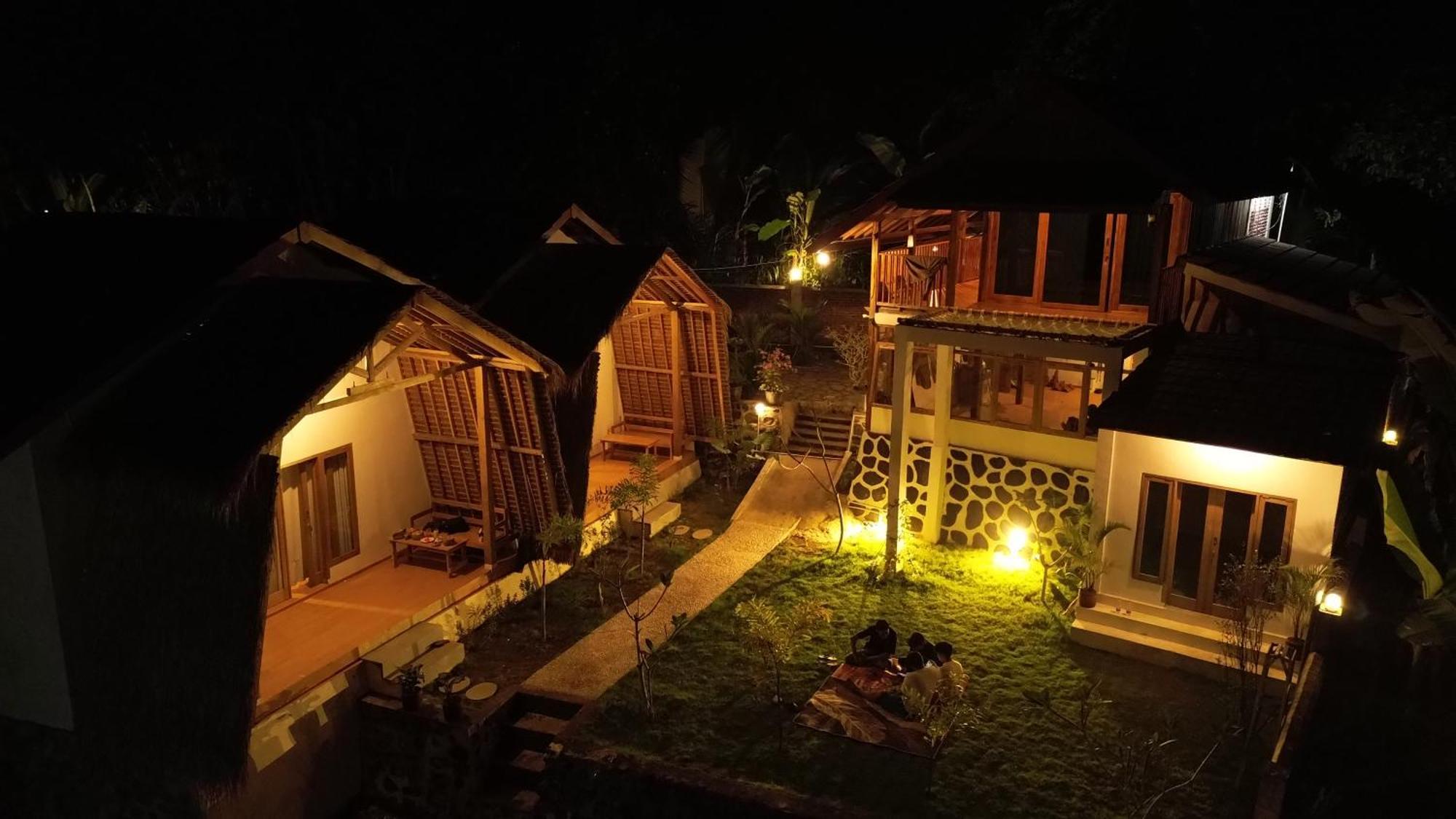 מלון טטבאטו Alora House Lombok Tete Batu מראה חיצוני תמונה